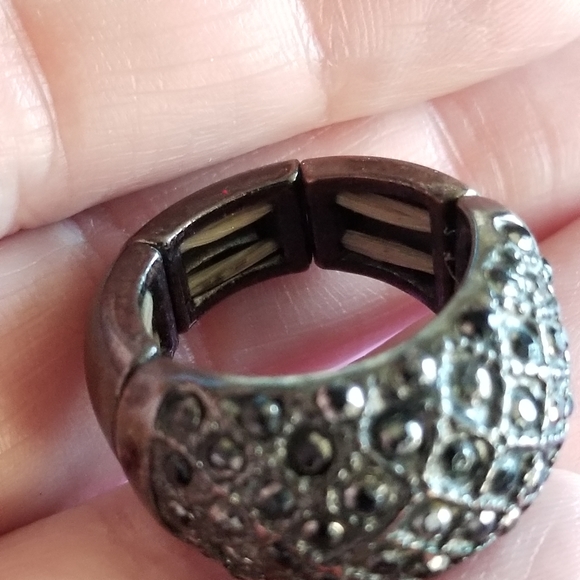 Black rhinestones stretch ring dark copper bronze color - Picture 7 of 8